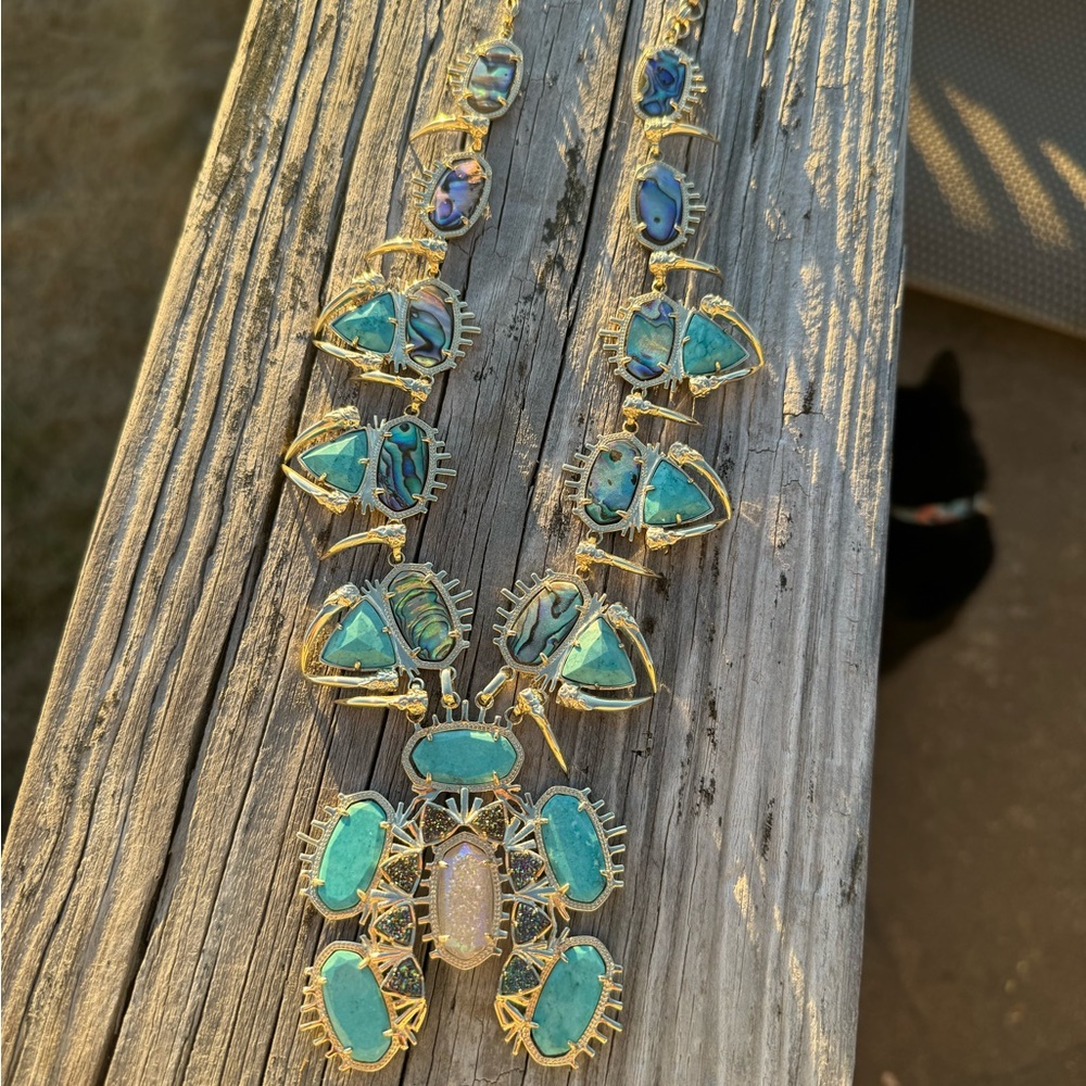 EUC original Odessa Statement necklace